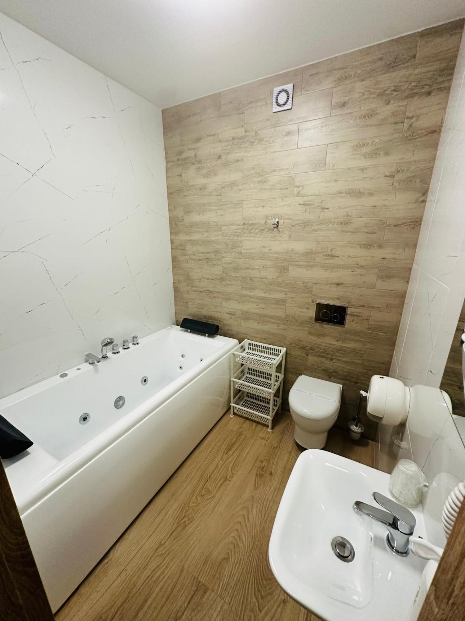 Miejsca Noclegowe W Arka Medical Spa Kołobrzeg Buitenkant foto